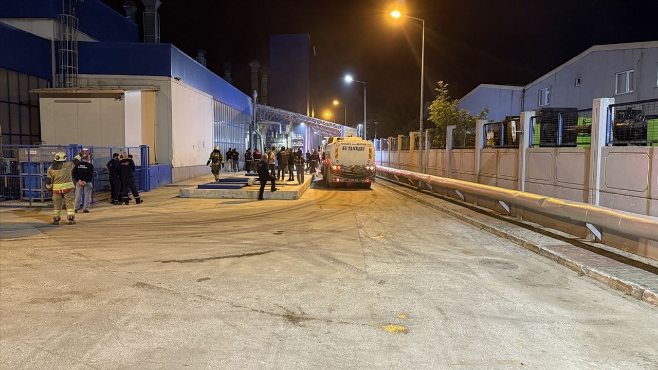 Düzce'deki Otomotiv Fabrikasında Yangın