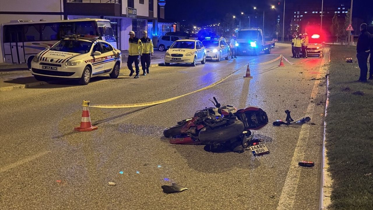 Erzincan'da Motosiklet Kazası: Sürücü Hayatını Kaybetti