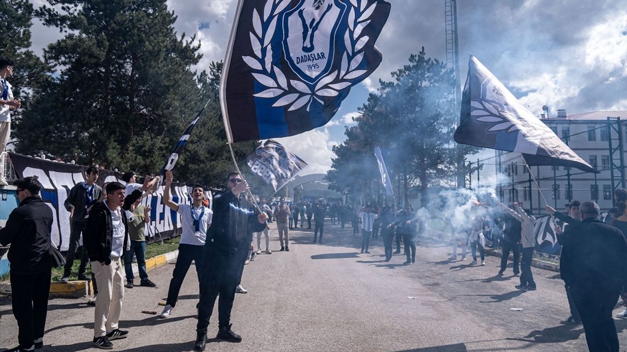 Erzurumspor FK, Meşalelerle Desteklendi