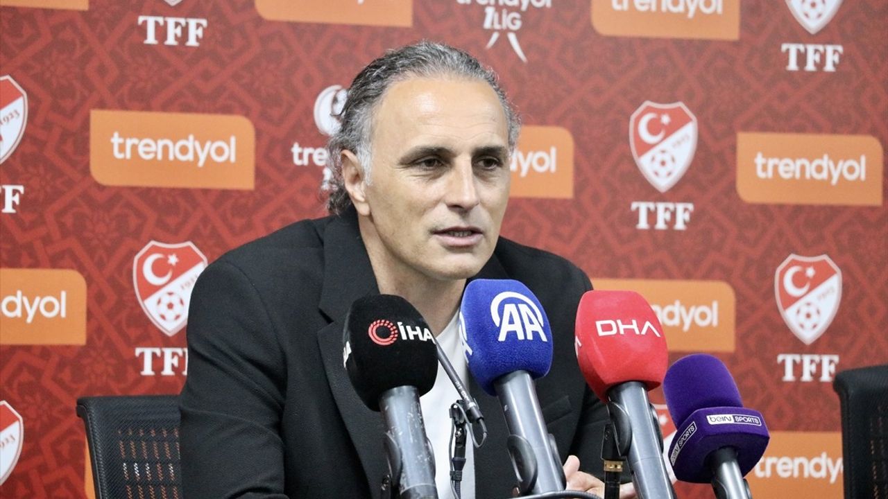 Fatih Karagümrük-Bandırmaspor Maçının Ardından Teknik Direktör Mustafa Gürsel Açıklamalarda Bulundu