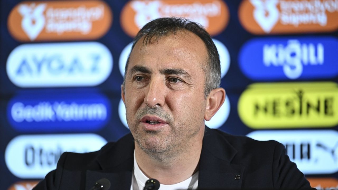 Fenerbahçe Maçından Notlar: TÜMOSAN Konyaspor Teknik Direktörü Recep Uçar Açıklamalarda Bulundu