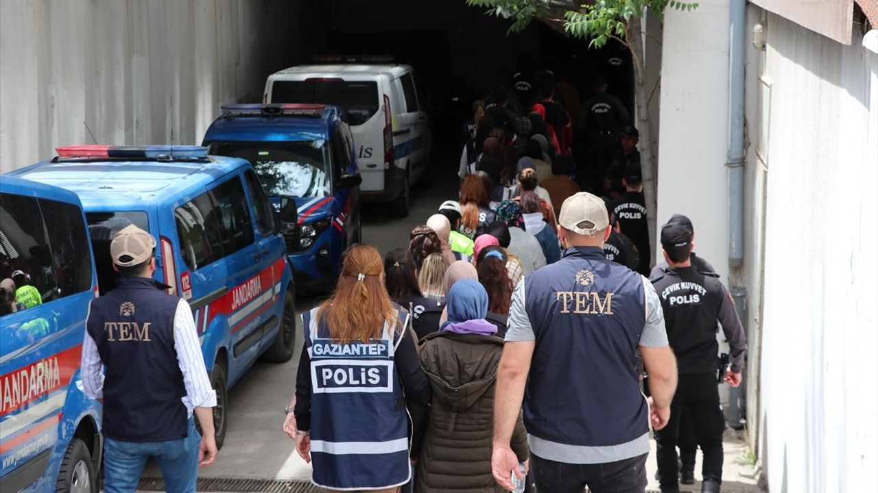FETÖ Operasyonlarında 77 Tutuklama: Gaziantep Merkezli 47 İl Duyuruldu