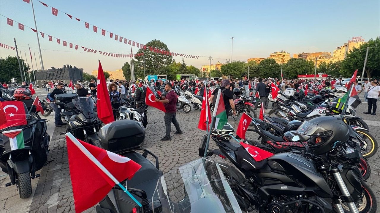 Gaziantep'te Motosikletli Protesto