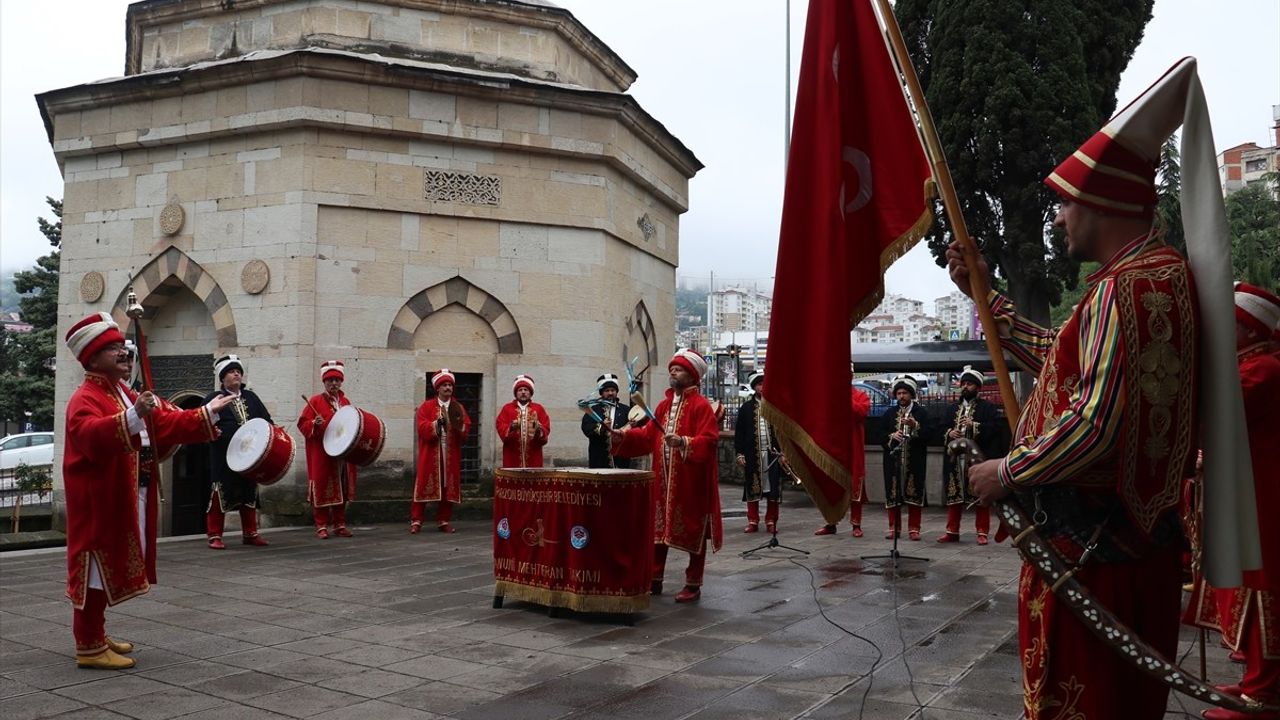 Gülbahar Hatun Anneler Günü'nde Anıldı