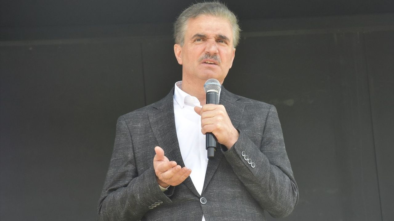 Gümüşhane'de Kov Kalesi Şenliği Coşkusu