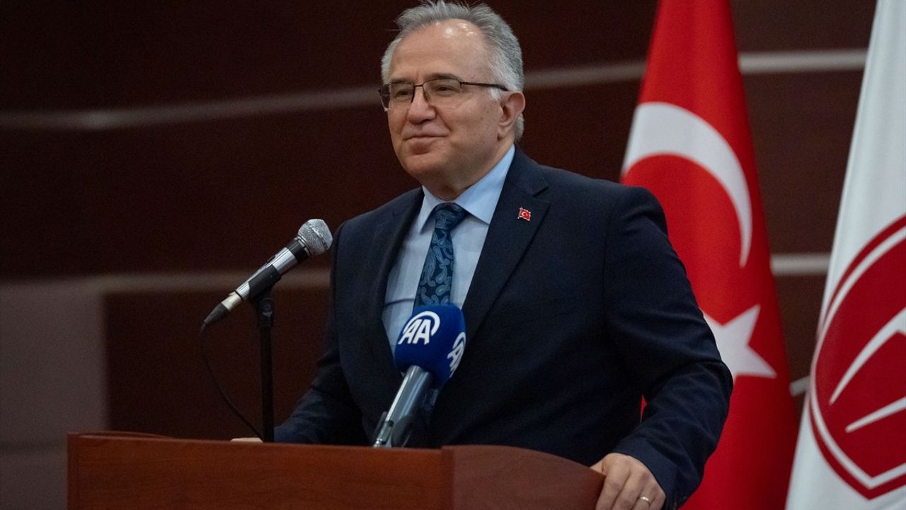 Hacettepe Üniversitesi'nde 'Anneyle Güçlü Aile' Paneli