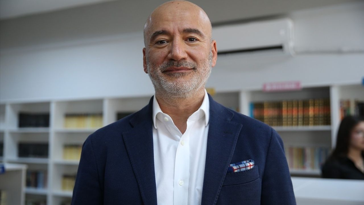 Hatay'da Depremden Etkilenen Öğrencilere Yönelik Kütüphane Açıldı