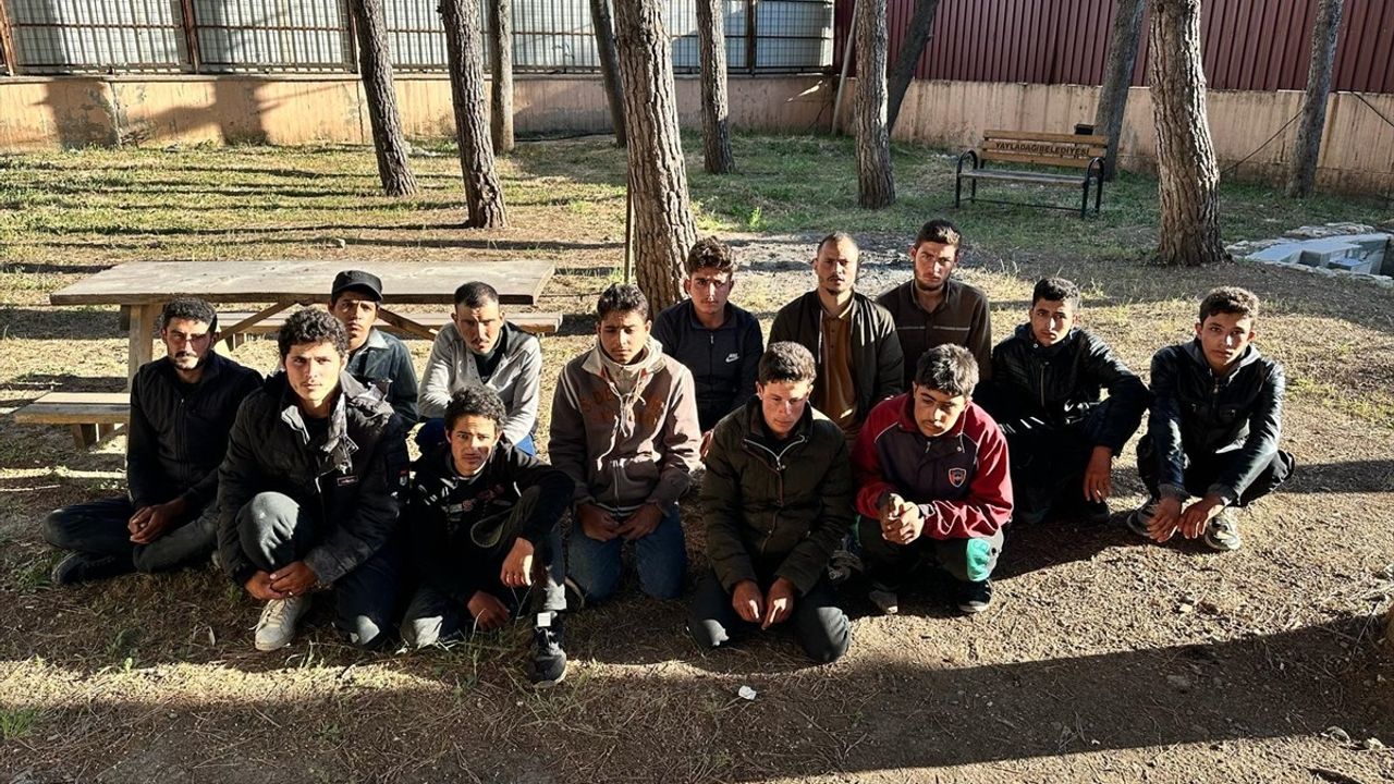 Hatay'da Düzensiz Göçmen Operasyonu