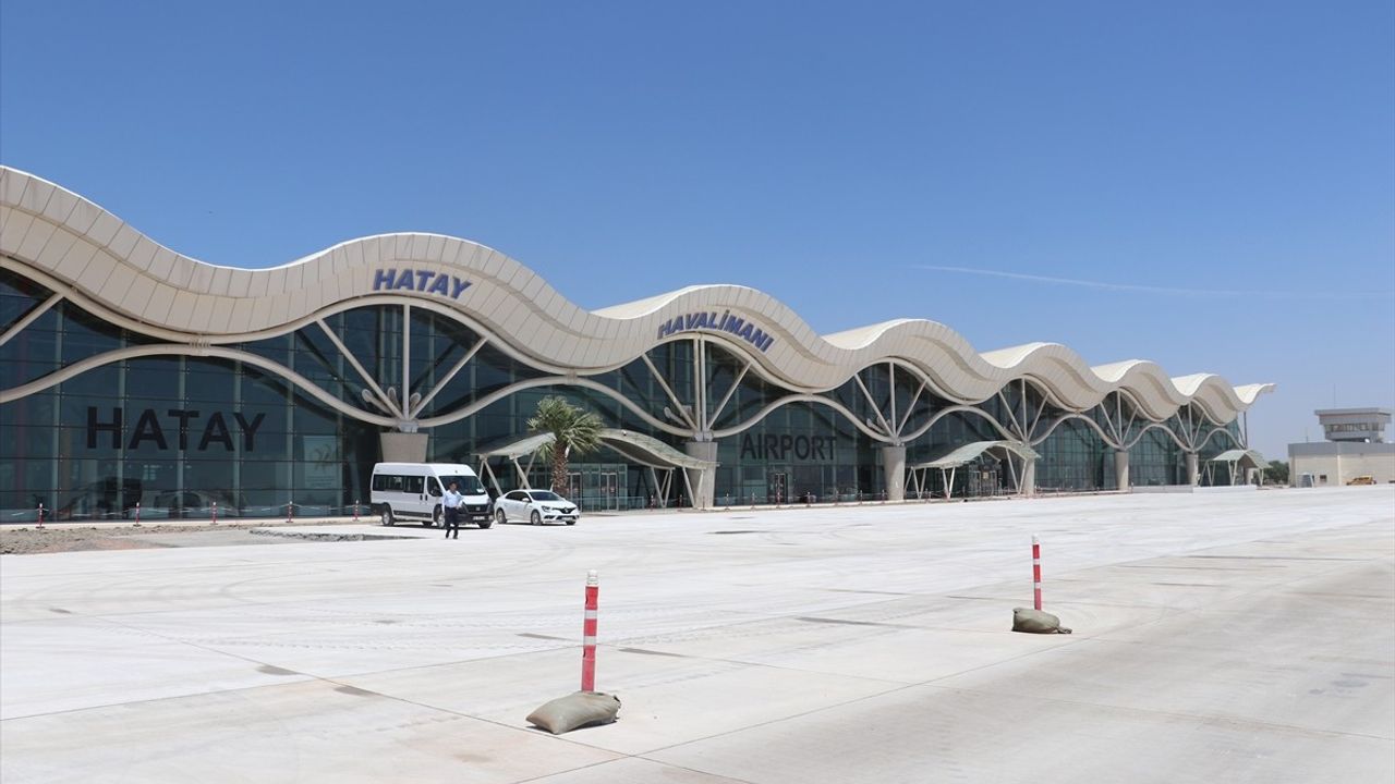 Hatay Havalimanı Uçuşlara Kapatılıyor