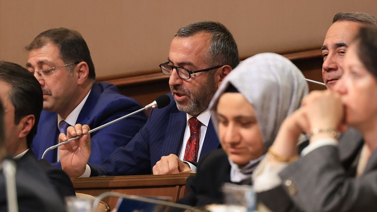 İBB'de İhalelere İlişkin Soru Önergesi Kabul Edildi