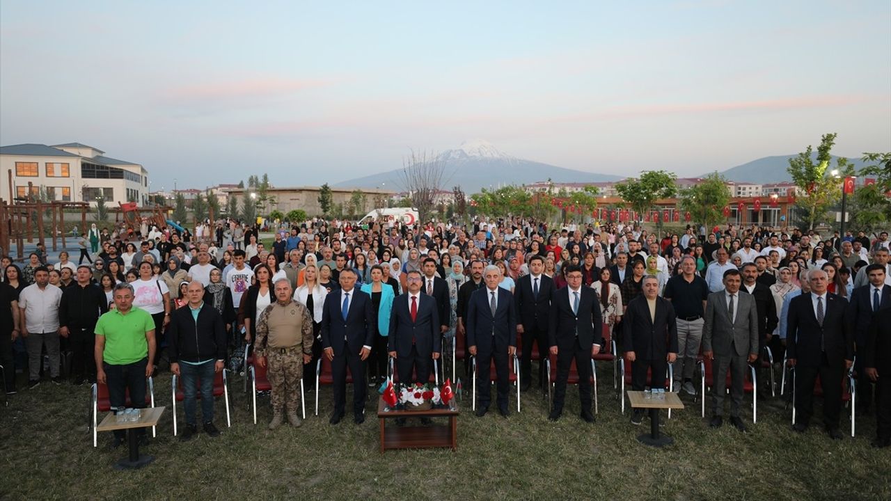 Iğdır'da Azerbaycan Anayasa ve Egemenlik Yılı Konseri Düzenlendi
