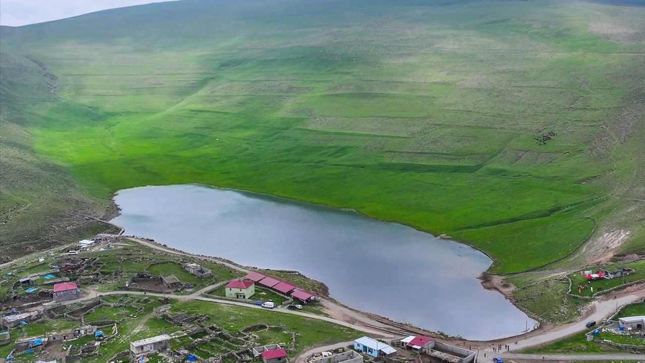 Iğdır'da Çiftçilere 10 Bin Dönüm Yeni Mera Alanı Sunuldu