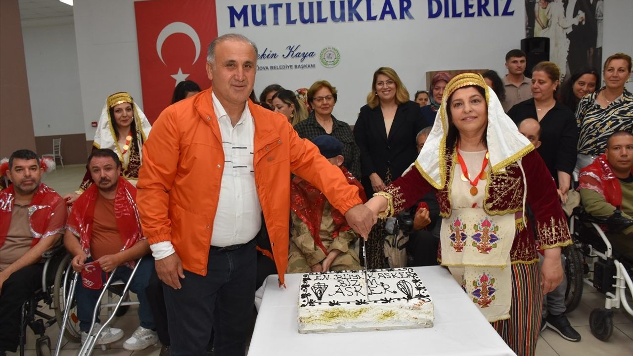 İncirliova'da Engelliler için Asker Eğlencesi Düzenlendi