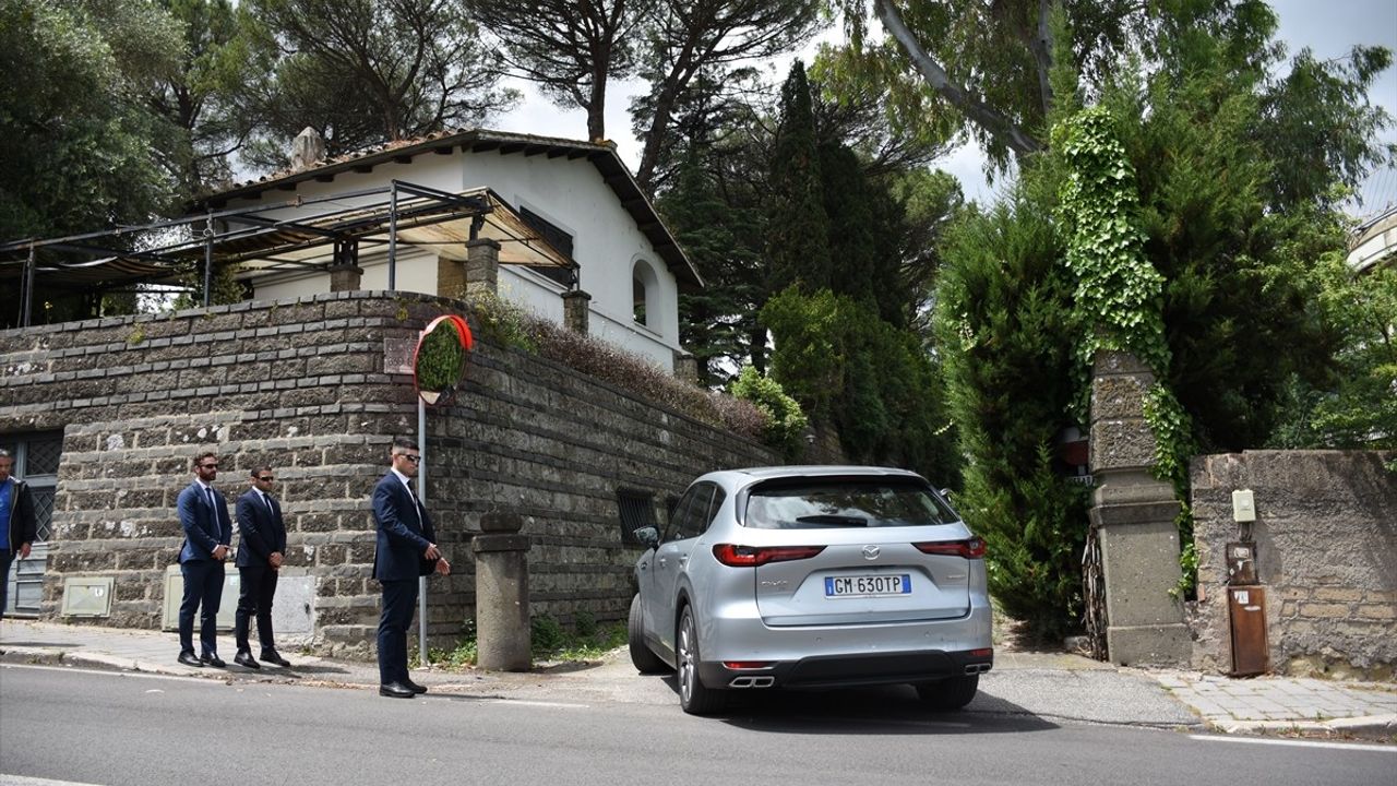 İran-ABD Nükleer Müzakerelerinin Beşinci Turu Roma'da Başladı