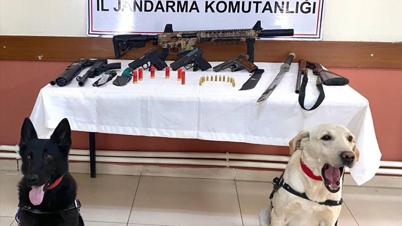 İskenderun'da Düğünlerde Havaya Ateş Açan 6 Şüpheli Yakalandı