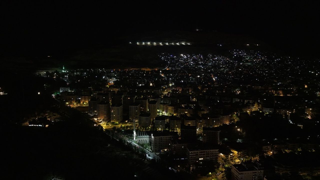 İsrail'in Suriye'ye Hava Saldırıları