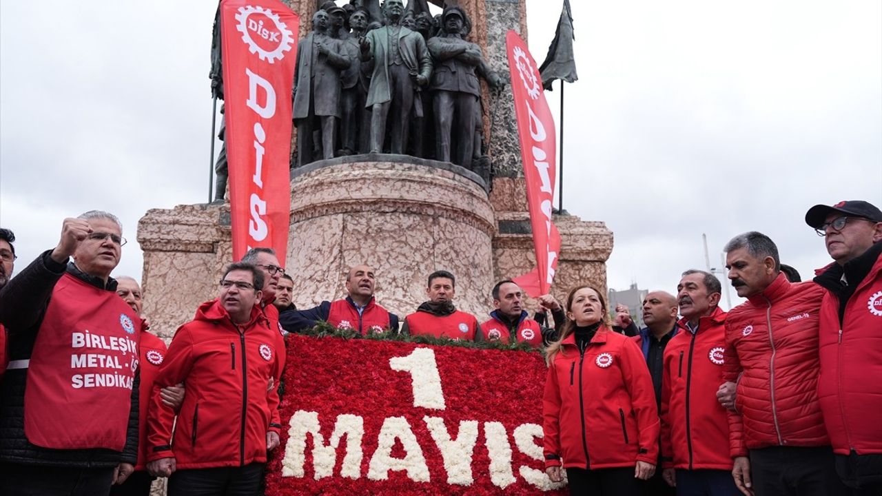 İstanbul'da 1 Mayıs Emek ve Dayanışma Günü Coşkuyla Kutlandı