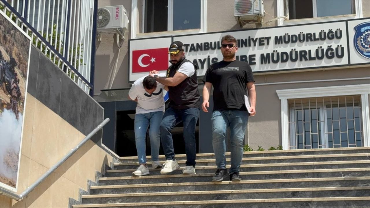 İstanbul'da Dolandırıcı Yakalandı: Oğlunum Diyerek Ziynet Eşyası Aldı