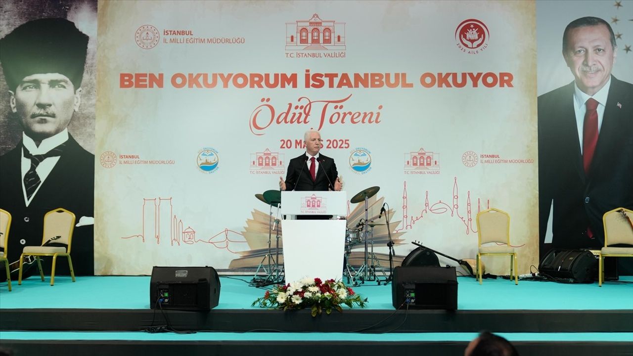 İstanbul'da Kitap Okuma Yarışması Ödül Töreni