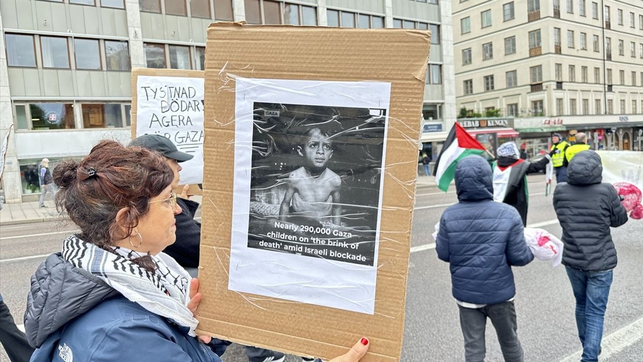 İsveç'te Gazze Saldırılarına Karşı Protesto