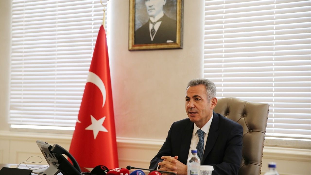 İzmir'de Ormanlık Alanlara Giriş Yasaklandı