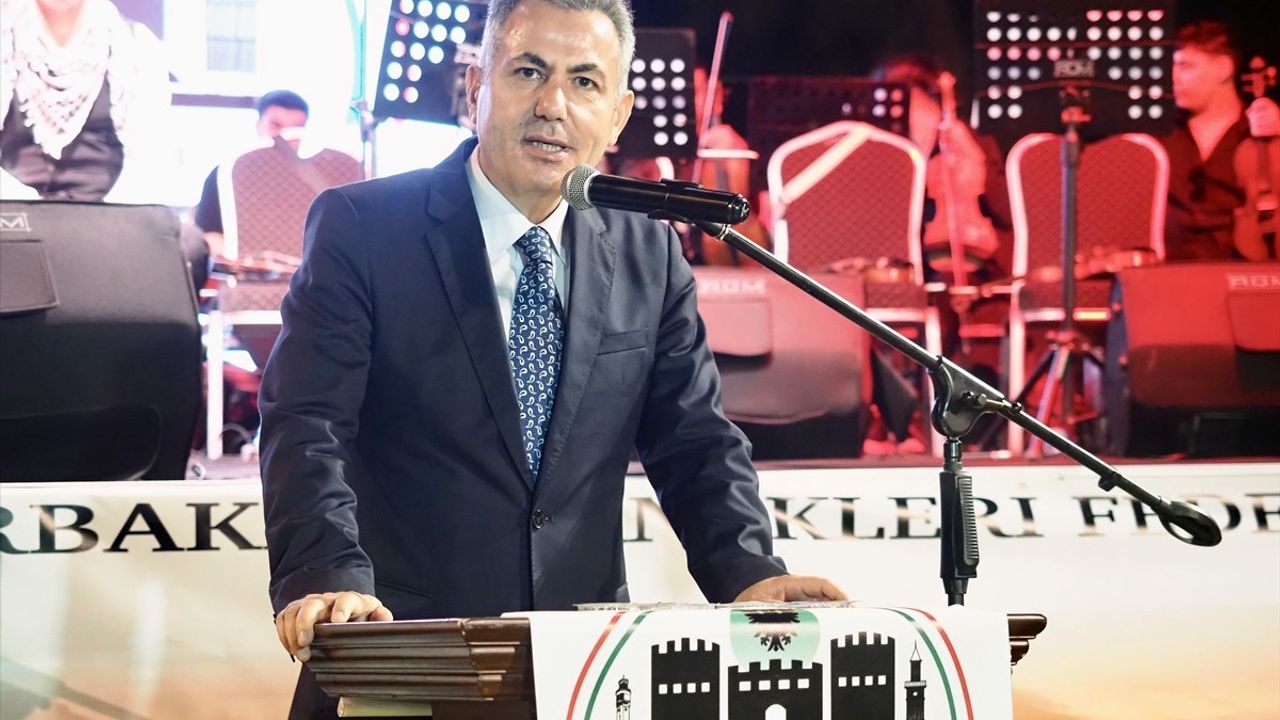 İzmir'den Diyarbakır'a Gönül Köprüsü