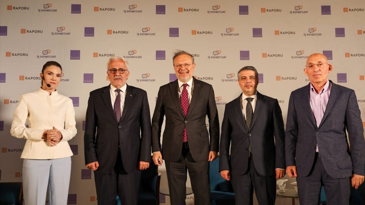 İZÜ'de İslam İktisadı ve Finansı Forumu Düzenlendi