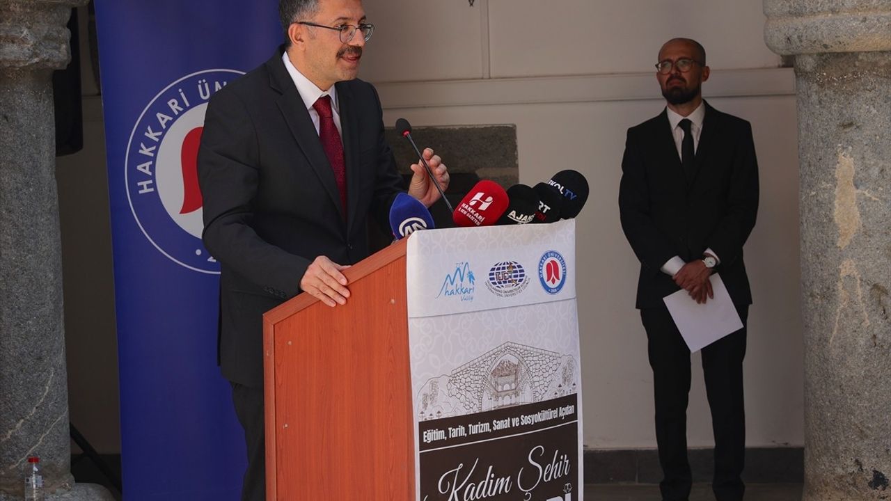 Kadim Şehir Hakkari Çalıştayı Başladı: Uluslararası Katılım ve İşbirliği