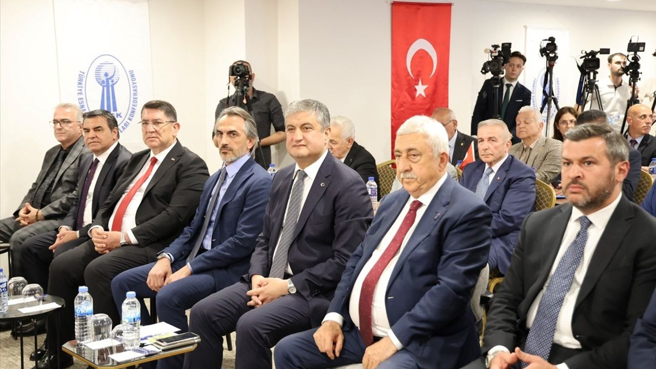 Karabük'te Esnaf Sorunları ve Çözüm Önerileri Görüşüldü