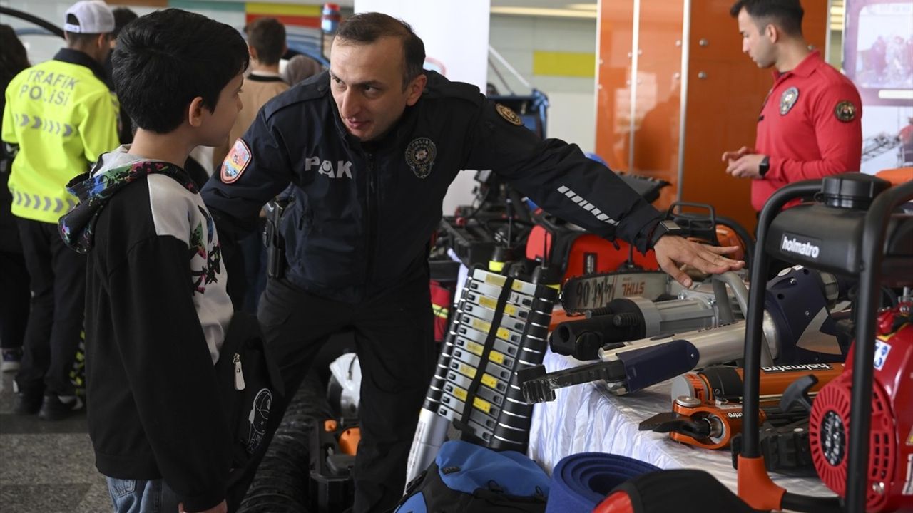 Karayolu Trafik Haftası Etkinliği