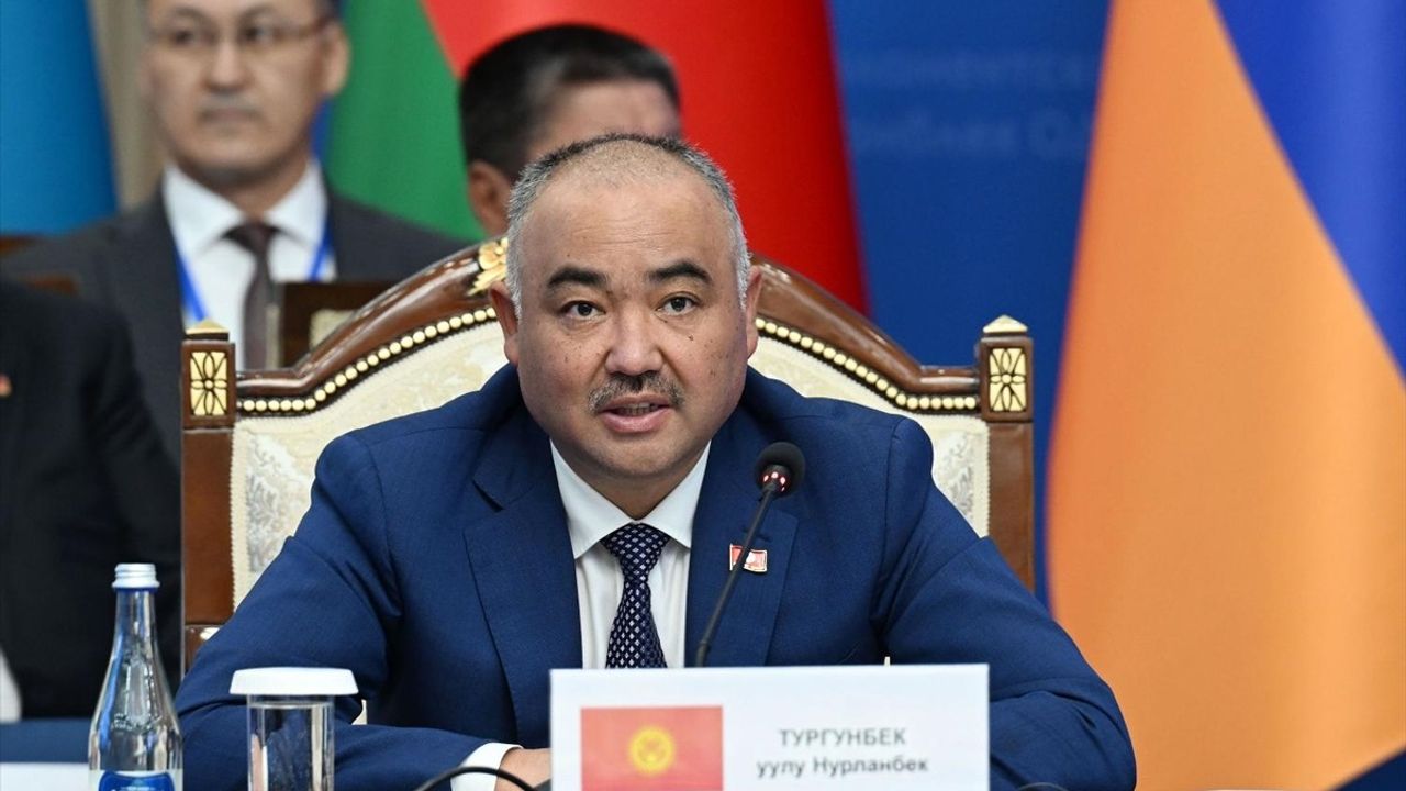 Kırgızistan'da KGAÖ Parlamenterler Meclisi Oturumu Gerçekleşti