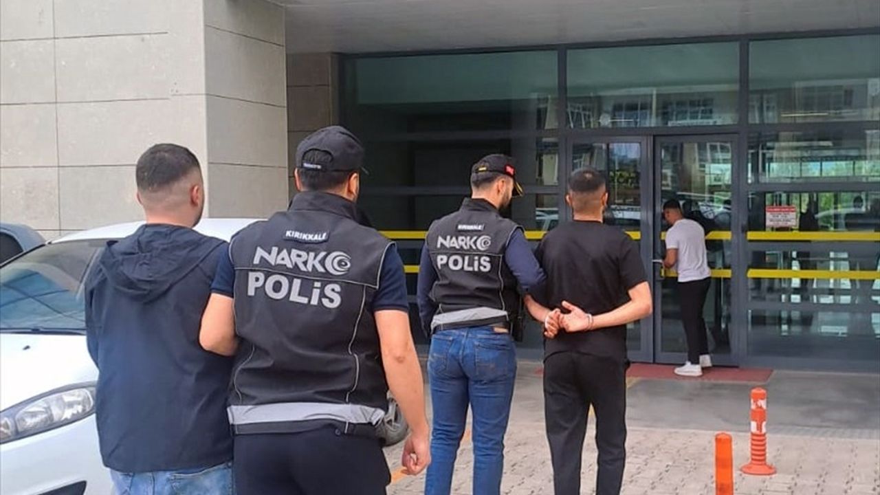 Kırıkkale'de Uyuşturucu Operasyonu: İki Zanlı Tutuklandı