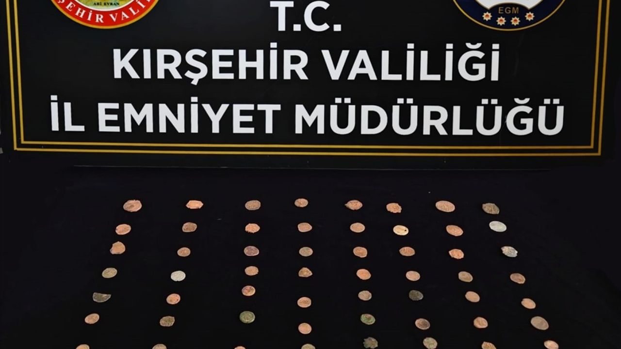 Kırşehir'de 151 Tarihi Eser Ele Geçirildi