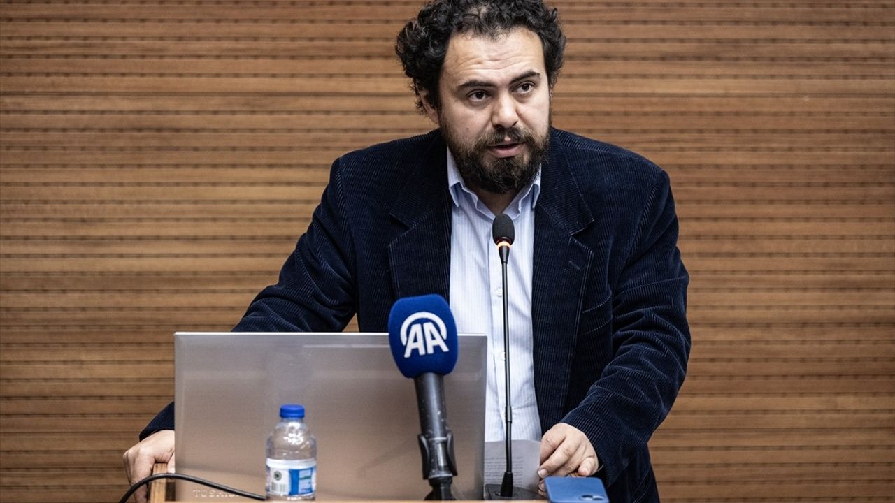 Kişilerarası İletişim Sempozyumu Marmara Üniversitesi'nde Başladı