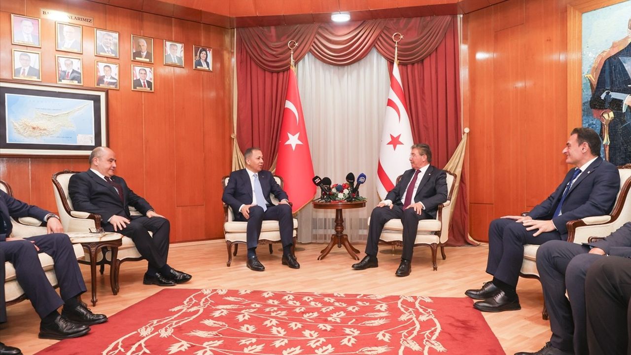 KKTC Başbakanı Ünal Üstel, İçişleri Bakanı Ali Yerlikaya'yı Ağırladı