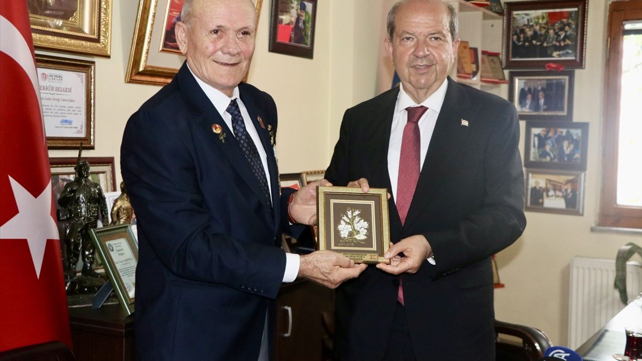 KKTC Cumhurbaşkanı Tatar Trabzon'da Gazilerle Buluştu