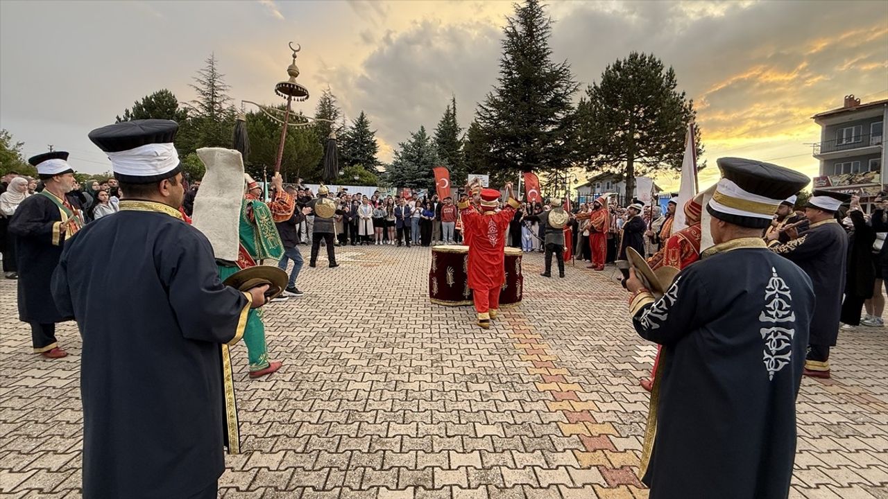 Kuruluştan Çanakkale'ye Tarih ve Medeniyet Gezisi Başladı