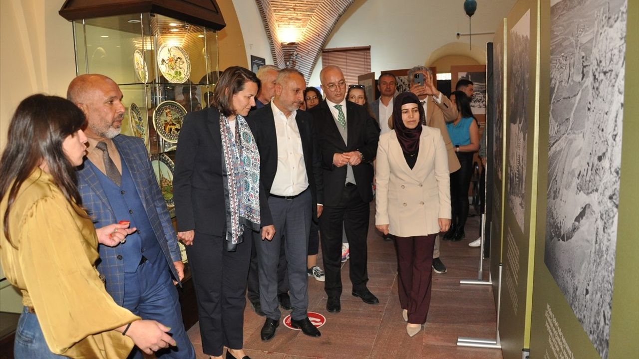 Kütahya'da Emilie Haspels'in Gözünden Fotoğraf Sergisi Açıldı