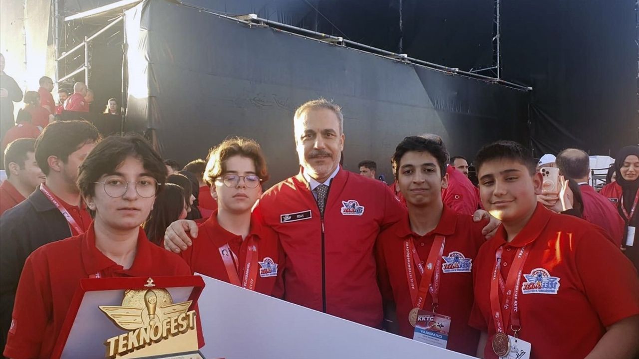 Malatyalı Öğrenciler TEKNOFEST KKTC'de Birinci Oldu