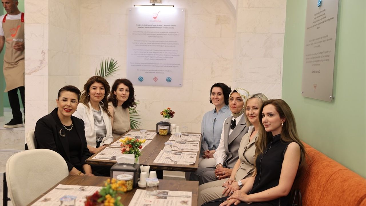 Mardin'de Gönül Mutfağı Açıldı
