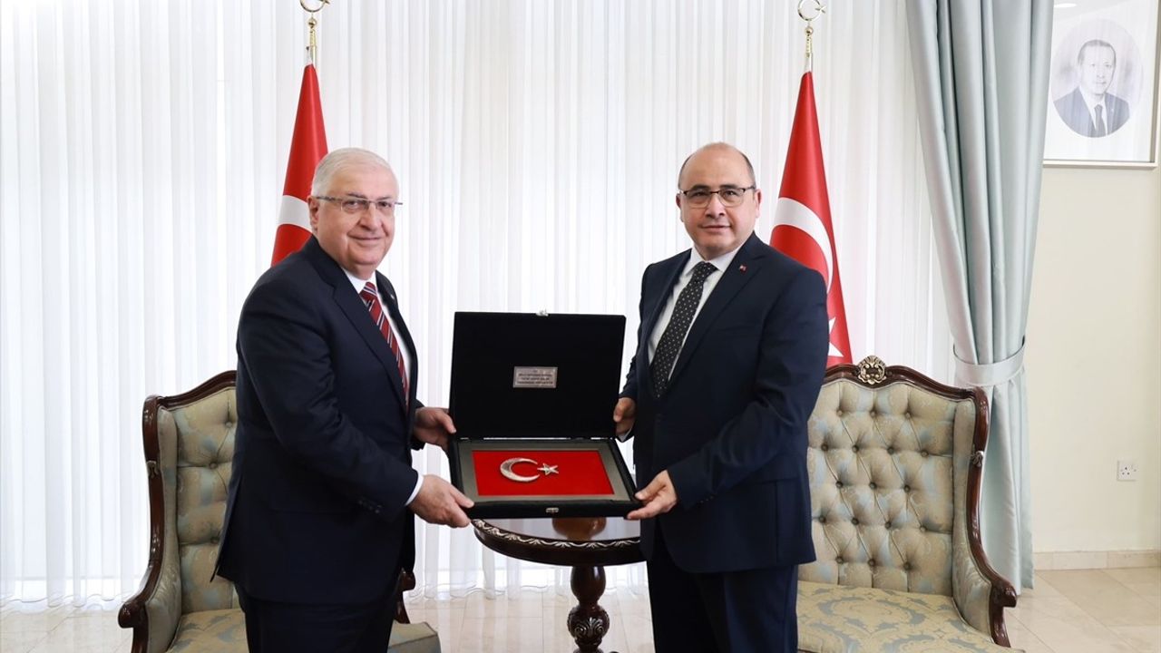 Milli Savunma Bakanı Güler KKTC'de Ziyaret Gerçekleştirdi