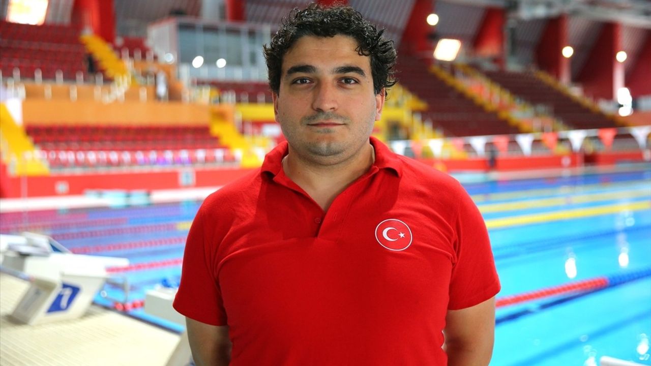 Milli Yüzücü Arel Gültekin Madalya Peşinde