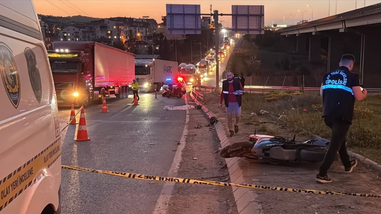 Motosiklet Kazasında Hayatını Kaybeden Sürücü Kocaeli'de