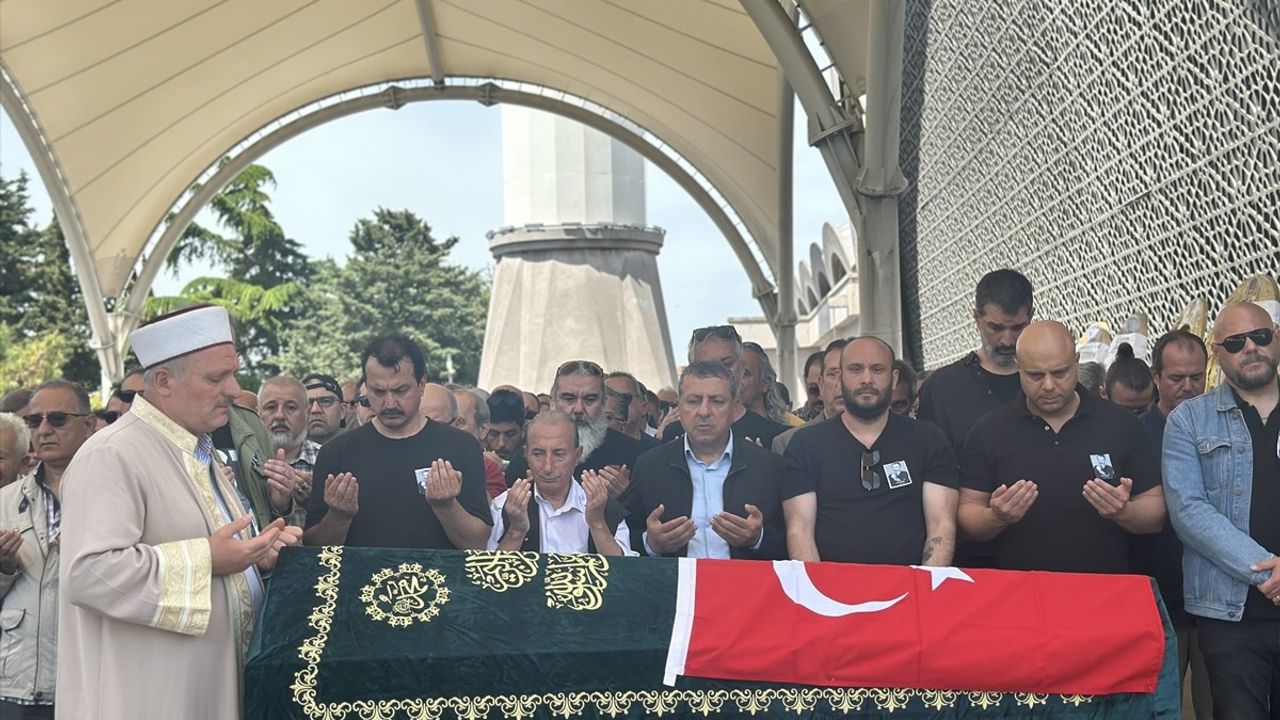 Naşit Özcan Son Yolculuğuna Uğurlandı