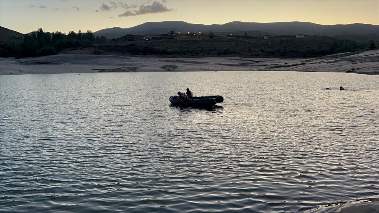Niğde'de Baraj Gölüne Düşen Çocuğun Cesedi Bulundu