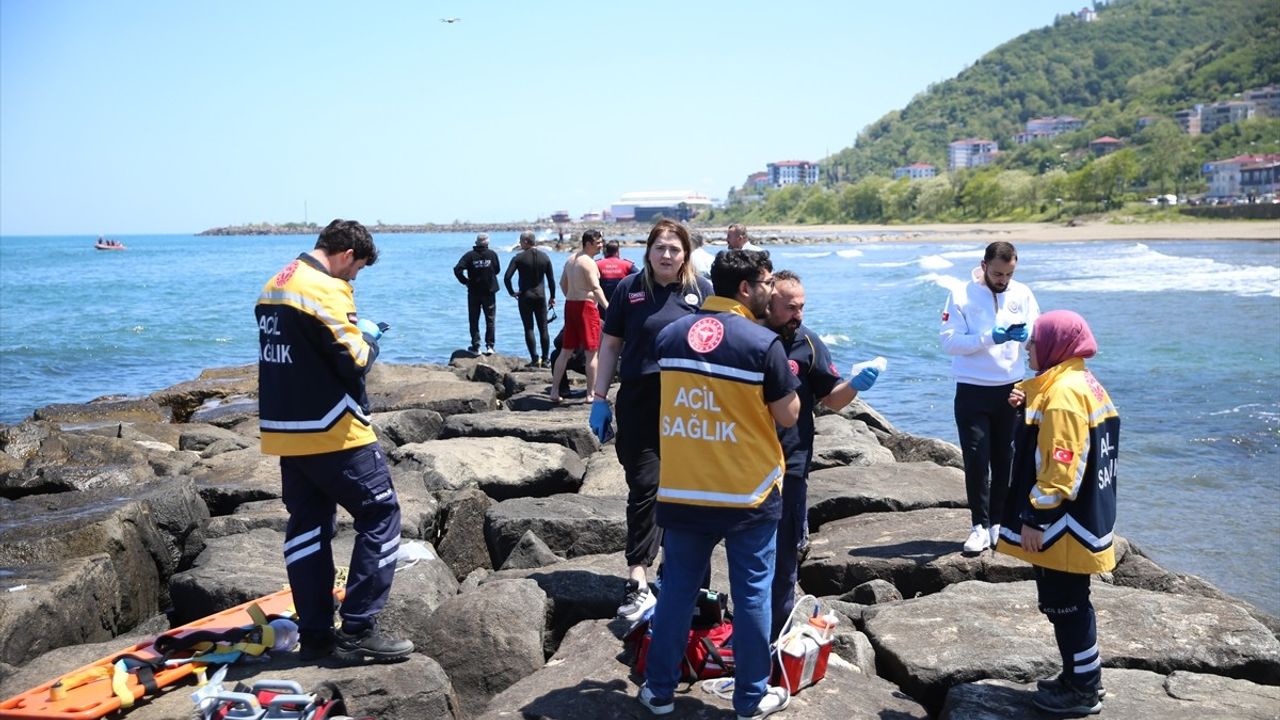Ordu'da Denizde Boğulma Olayı: Bir Lise Öğrencisi Hayatını Kaybetti