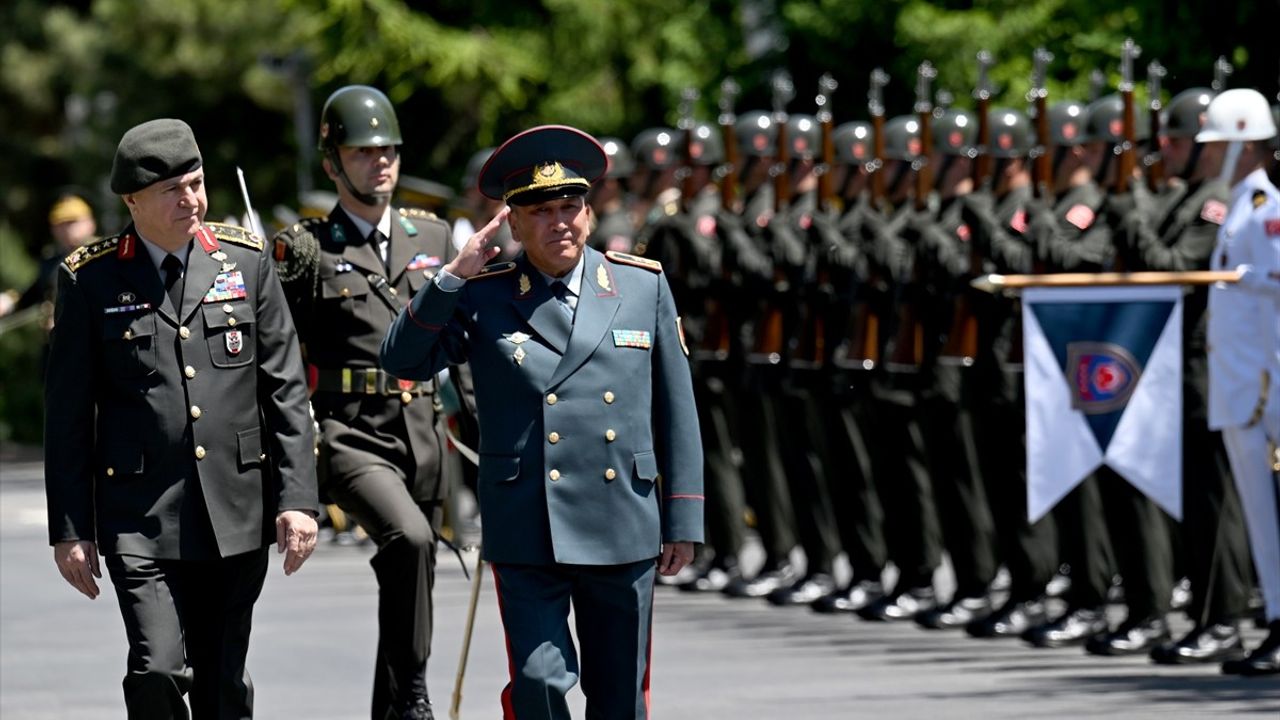 Orgeneral Gürak ve Tümgeneral Kamaletdinov Arasında Önemli Görüşme
