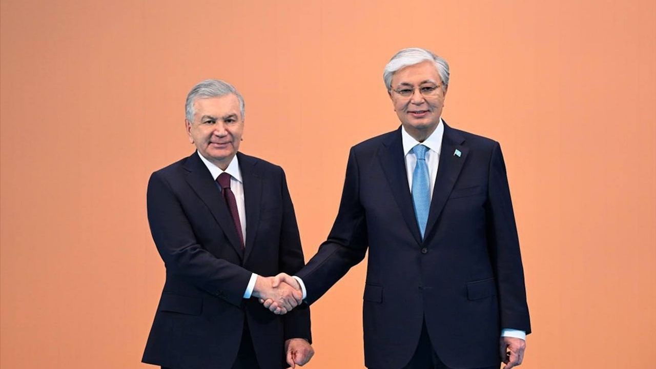 Özbekistan Cumhurbaşkanı Mirziyoyev'den Orta Asya-İtalya İşbirliği Vurgusu
