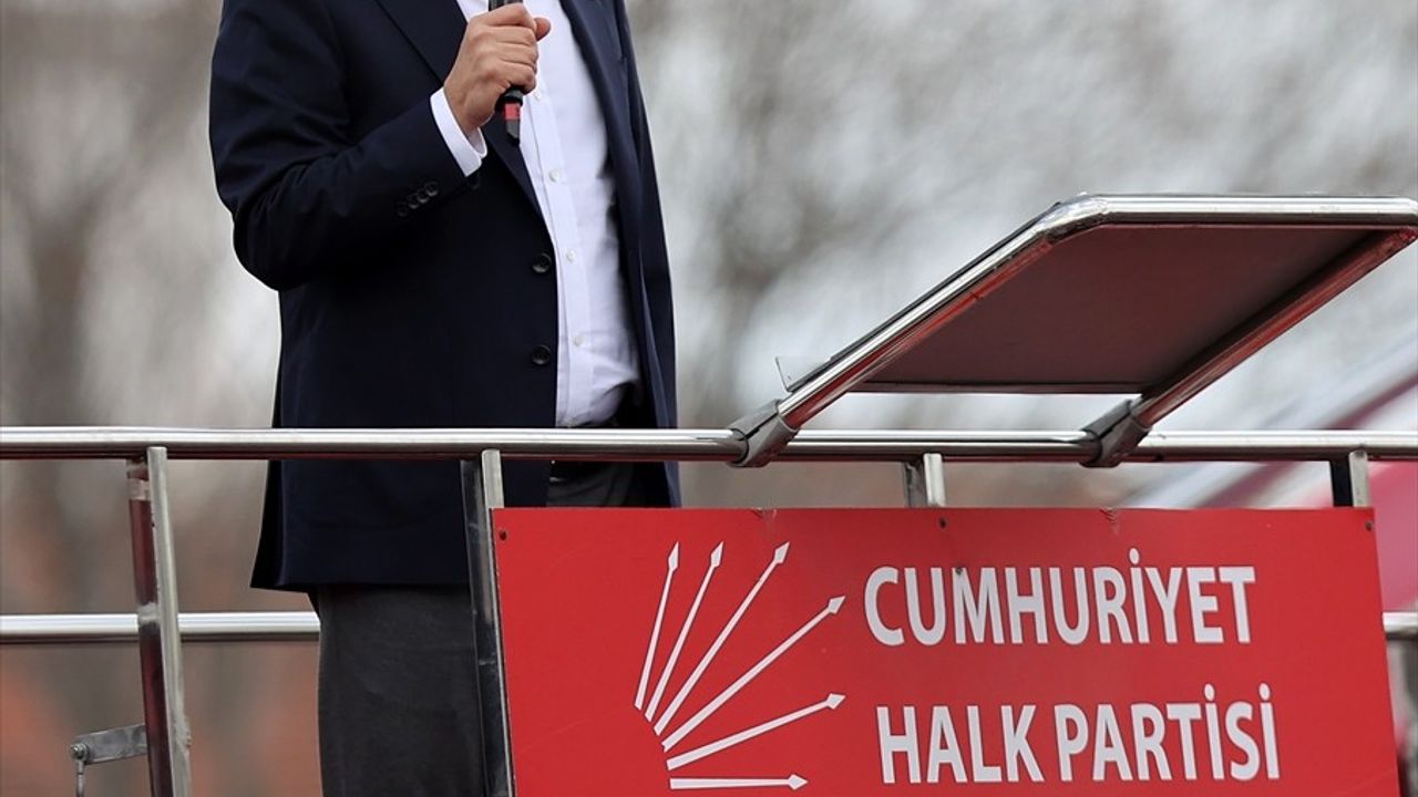 Özgür Özel, Konya Mitinginde Filistin Sorununa Değinerek Mesaj Verdi