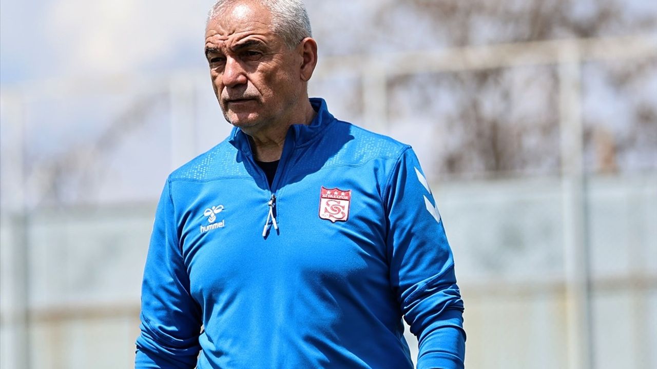 Rıza Çalımbay'dan Taraftara Son Çağrı